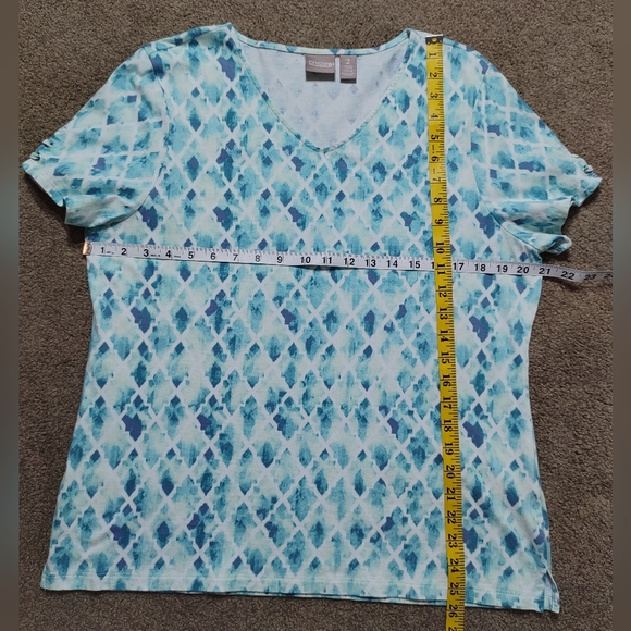 CHICO'S Top - Picture 8 of 9